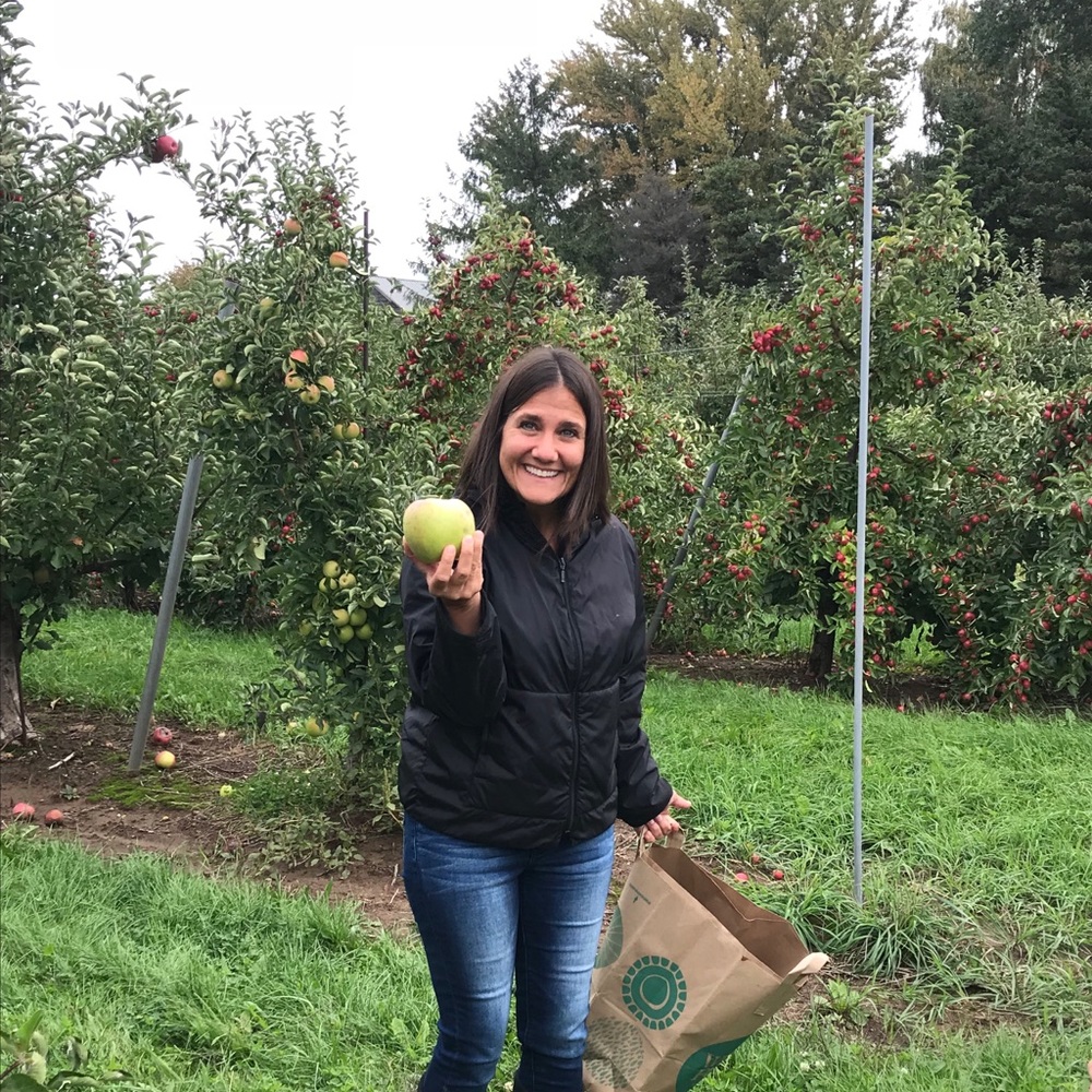 Meet your Posher, Lisa